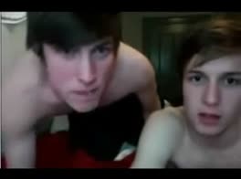 dormroom bj- FULL VID @ LOCALAMATEURSEXTUBE . COM